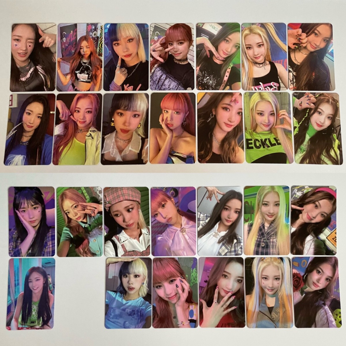 PURPLE KISS パープルキス サイン アルバム hide&seekユキ Purple Kiss Hide & Seek Album Photocard | eBay