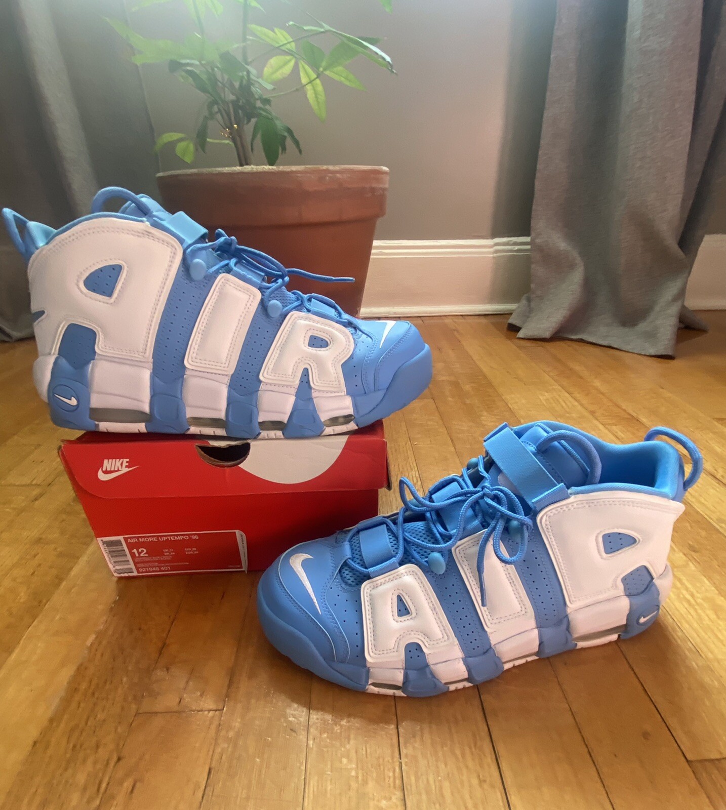 nike air more uptempo university blue