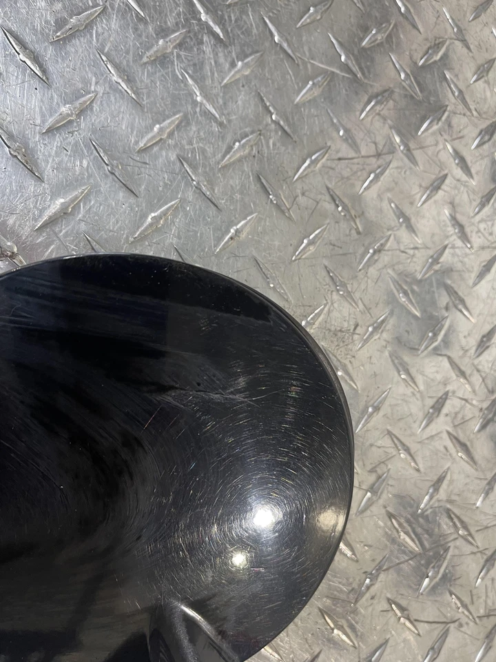 Черная дверь топливного бака 1998-2005 Mercedes Benz ML55 AMG W163 оригинальная - Изображение 2 из 4