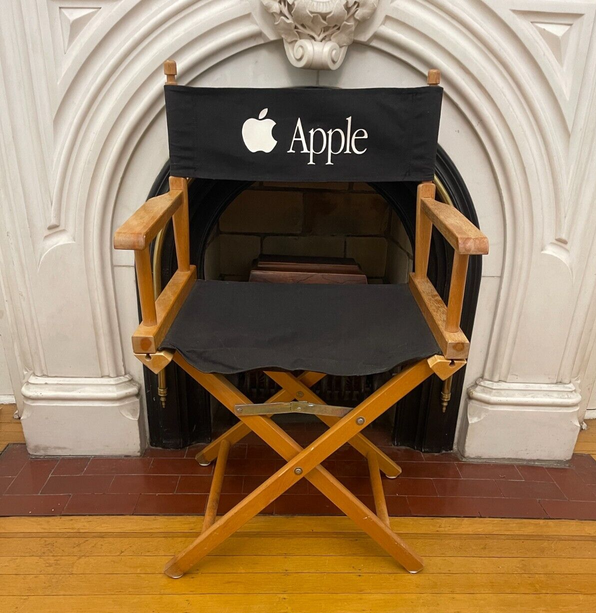 APPLE COMPUTERS VINTAGE THINK DIFFERENT ERA RARE DIRECTOR'S CHAIR