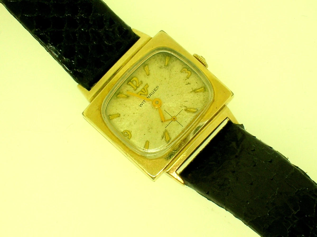 Offer on store wrist watches