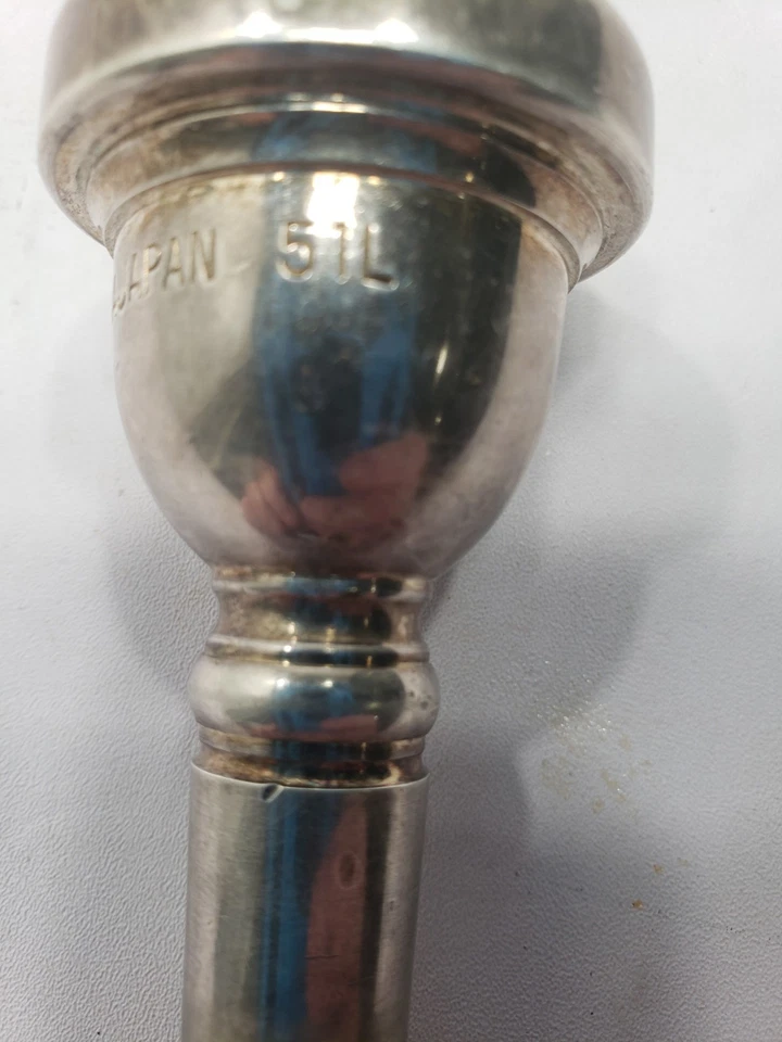 Boquilla trombón Yamaha SL-51S caña pequeña plateada hecha en Japón Foto 2 de 4