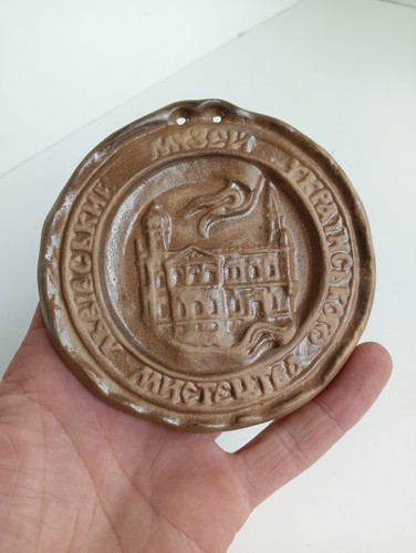Ceramic wall medal Lviv Museum of Ukrainian Art