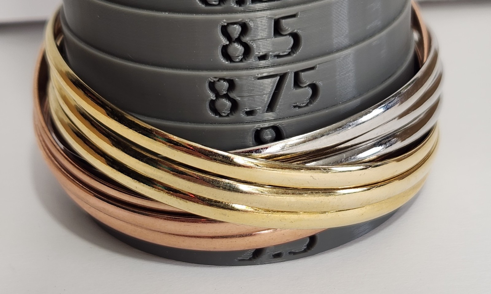 9 Large Interlocking Bangles Bracelet Smooth Gold… - image 6