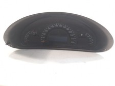 A2035400711 COMPTEUR DE VITESSE TABLEAU DE BORD / 2405744 POUR MERCEDES-BENZ CLA