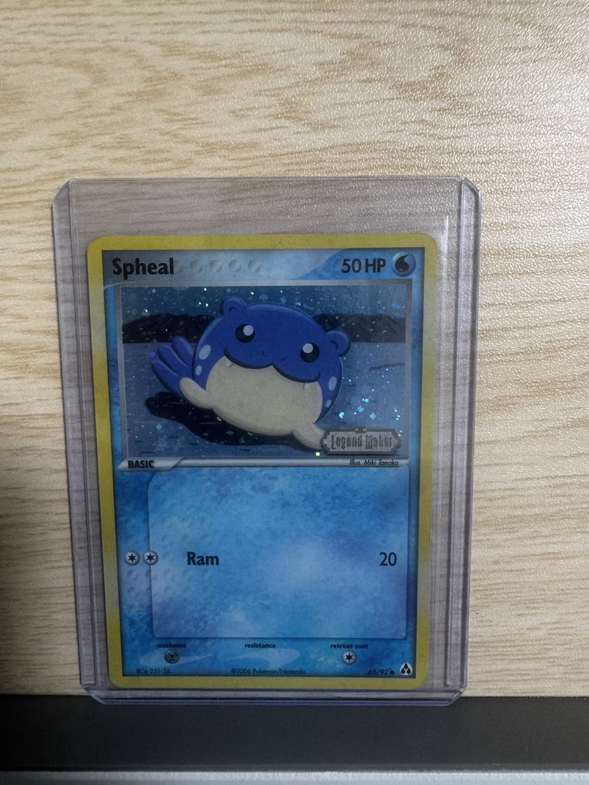 Spheal 65/92 Legend Maker Reverse Holo - Near Mint / Great Centering