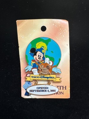 Disney Dave Smith Collection Pin Tokyo Disney Sea Opening Captain Mickey Dangle