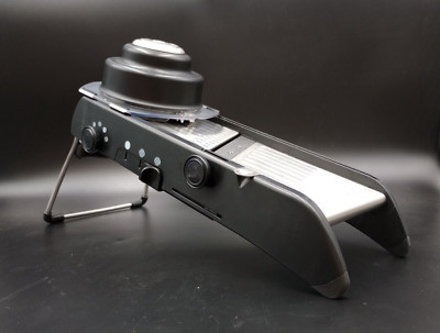 USED - Progressive Professional Mandoline Black