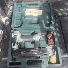 Hitachi 2-inch 18-gauge Brad Nailer (model NT50AE2) in original case