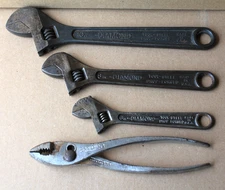 4PC DIAMOND CALK & HORSESHOE CO. Adjustable Wrench & Plier Lot 6",8",10"