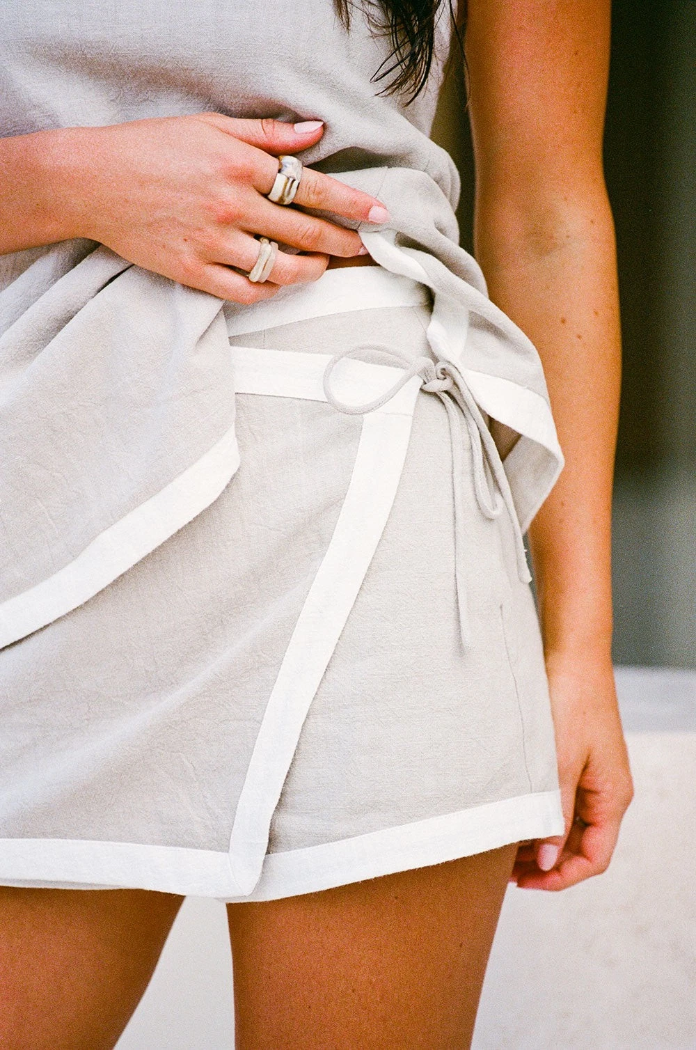 Sabo Skort Medium Beige Linen Blend Wrap Mini Birdie