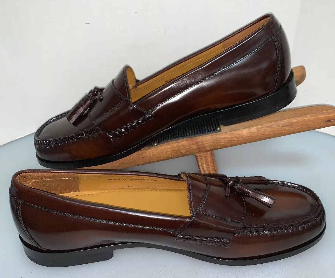 Cole Haan Men 11 D Pinch Tassel Loafers Dress Shoes Mahogany Brown