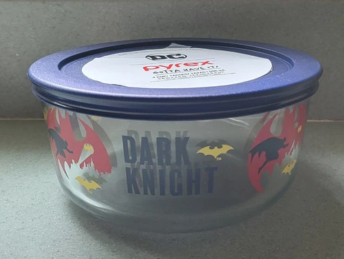 Pyrex® Dark Knight™ Special Edition 4-Cup  Storage Bowl w/ Lid