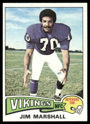 1975 Topps #157 Jim Marshall - NM