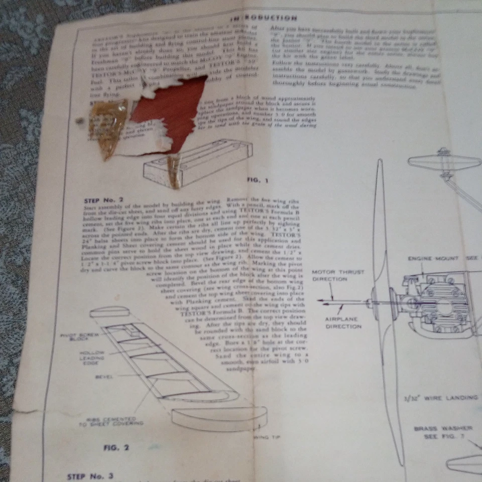 Vintage 1970 Testors  sophomore stunt trainer Control Line Airplane instructions - Image 4 of 4