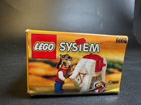 LEGO 6008 Castle Royal Knights Royal King NEW Sealed Set Vintage 1995
