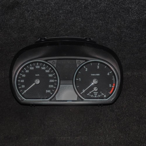 BMW 1 Kombiinstrument Tachometer E81 Diesel KMH 9166821 1024952 2011 LHD