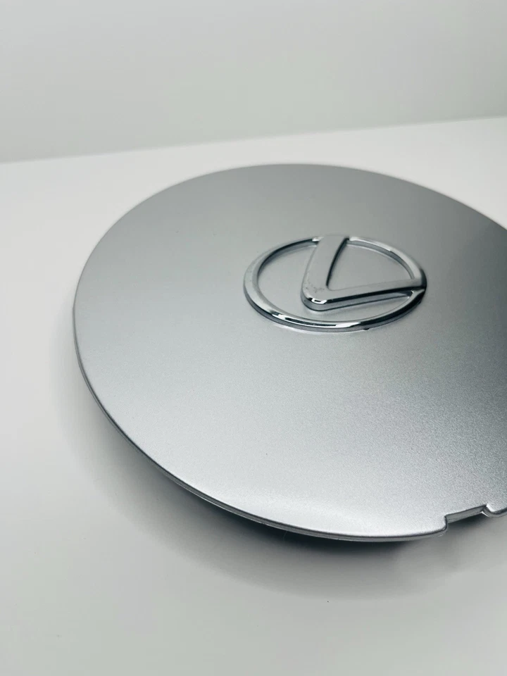 Tapacubos tapacubos plateados Lexus LS400 1990-1992 74131 usado para rueda de 15" Foto 2 de 4