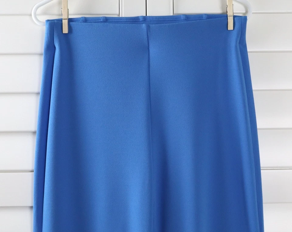 Pantalones de pierna ancha de crepé sin cordones WHITE HOUSE BLACK MARKET NUEVOS CON ETIQUETAS $89 en 6L 6 de alto Foto 2 de 4