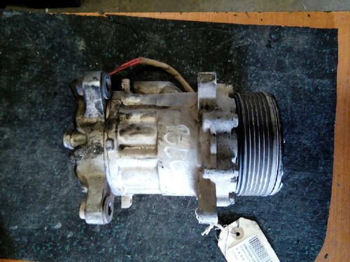 klimakompressor für VOLKSWAGEN POLO III (6N1) 110739