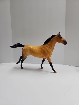 Breyer Hobo Buckskin 1984 Phar Lap Mold 20th Century Fox - Traditional