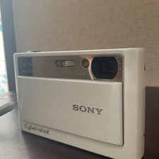 Sony Cyber Shot DSC-T20 Silver Digital Camera 8.1MP 3x Zoom 2.5inch LCD Japanese