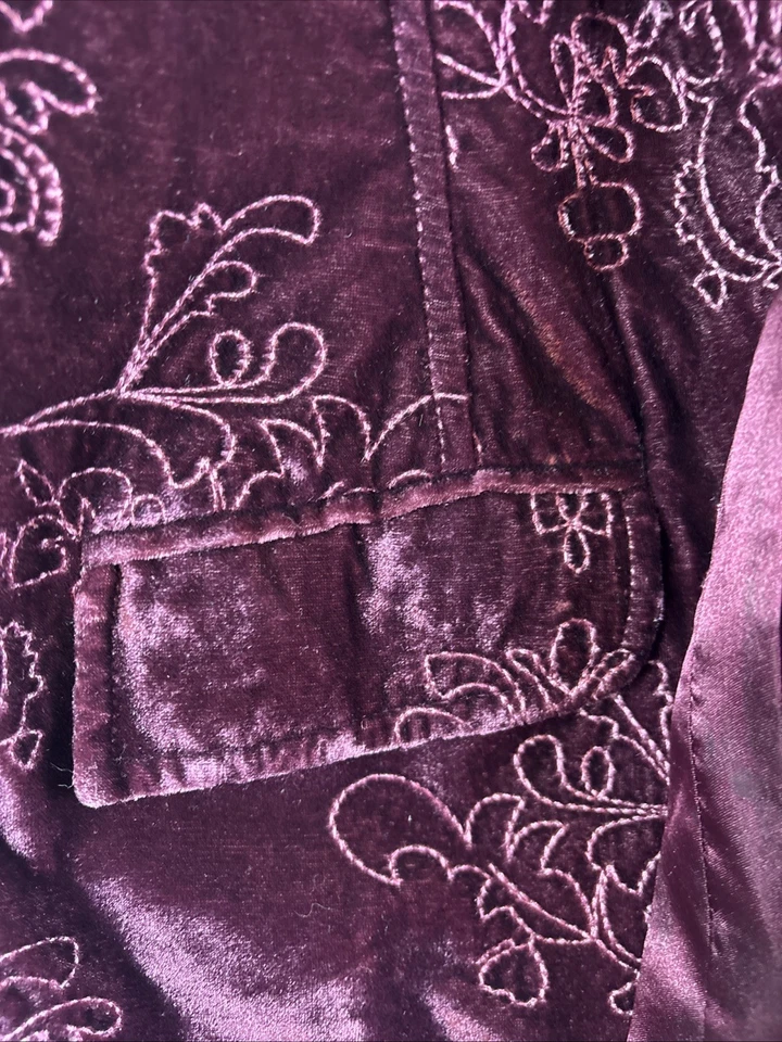 Blazer Terciopelo Bordado Antiguo Azul Marino Mediano Bonito Púrpura Foto 2 de 4
