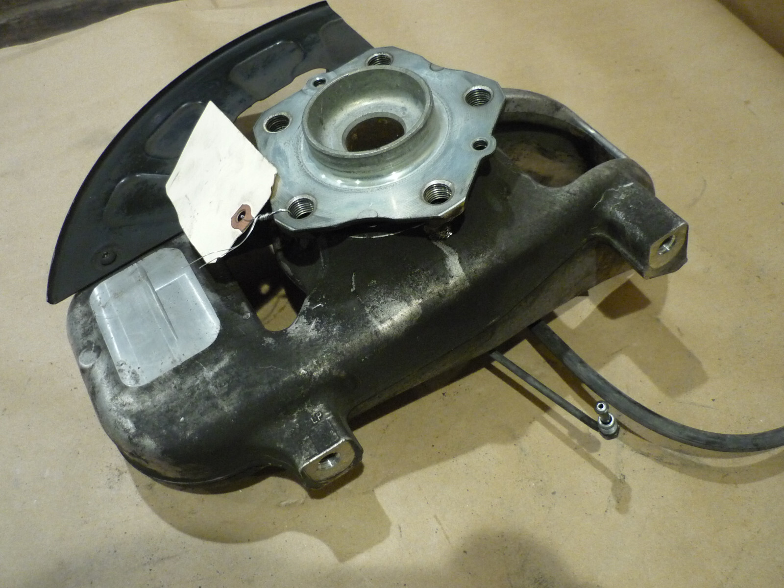 Ferrari 458,California -LH Front Spindle Knuckle With Bearing  P/N 287186-260255