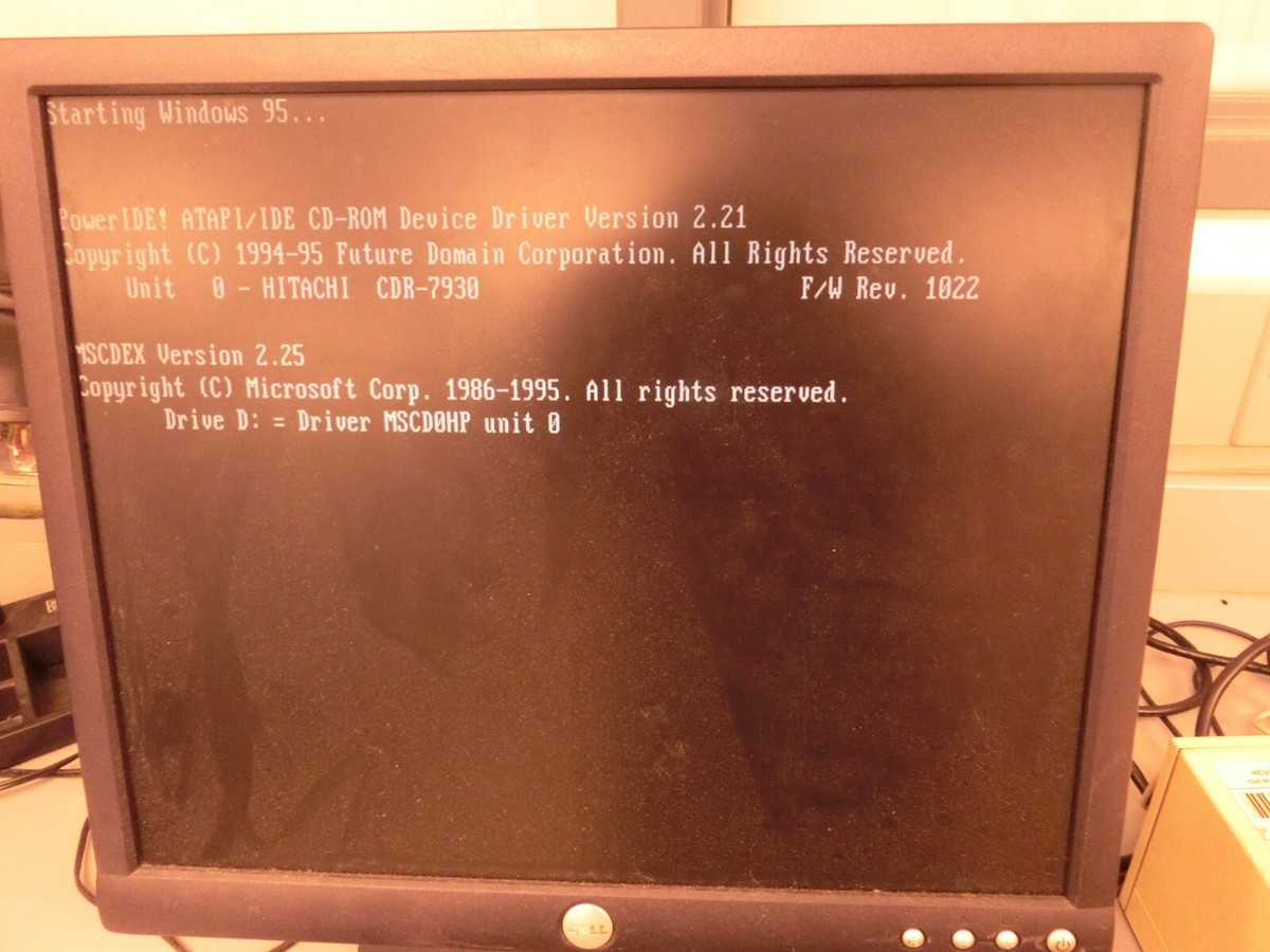 HP Vectra XM 5/150 SERIES 4 Pentium (r) 32 M RAM WINDOWS 95