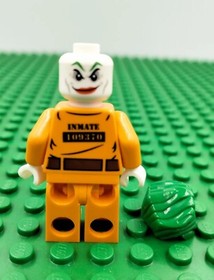 LEGO DC Super Heroes (sh0061) The Joker Minifigure 10937 Arkham Asylum Breakout