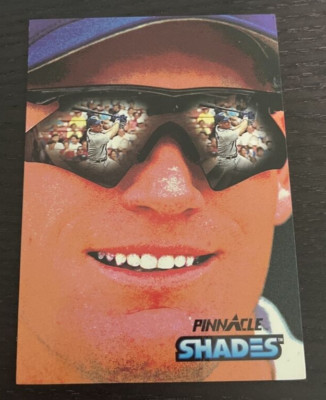 1992 Pinnacle - #305 - Jay Buhner - Seattle Mariners - Shades