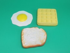 Sunnyside Eggs Belgian Waffle  Toast Breakfast Pretend Play Food Mini Toy Lot