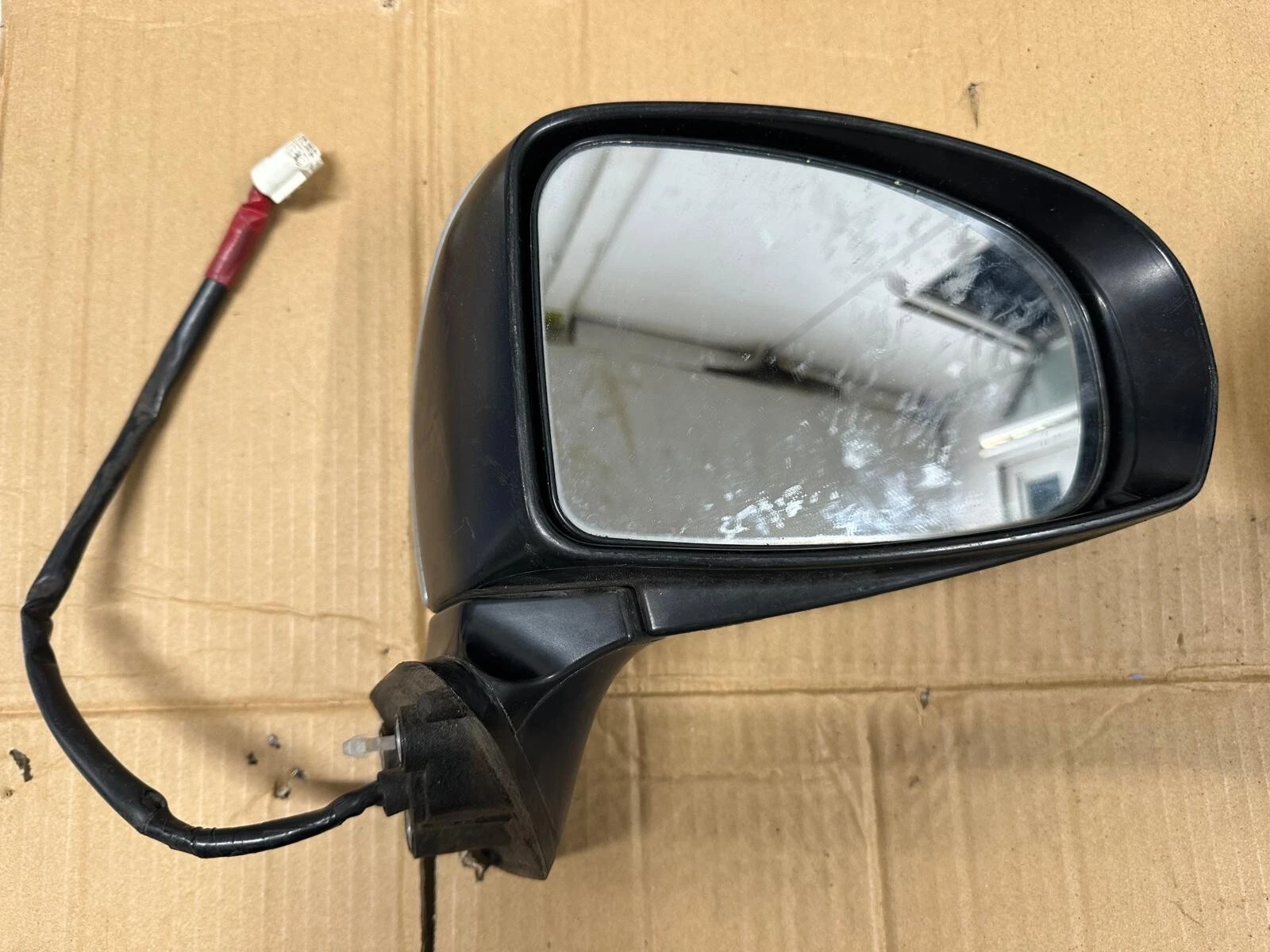 Genuine Toyota Prius Hybrid 2009 - 2015 Front Wiper Motor With Linkage