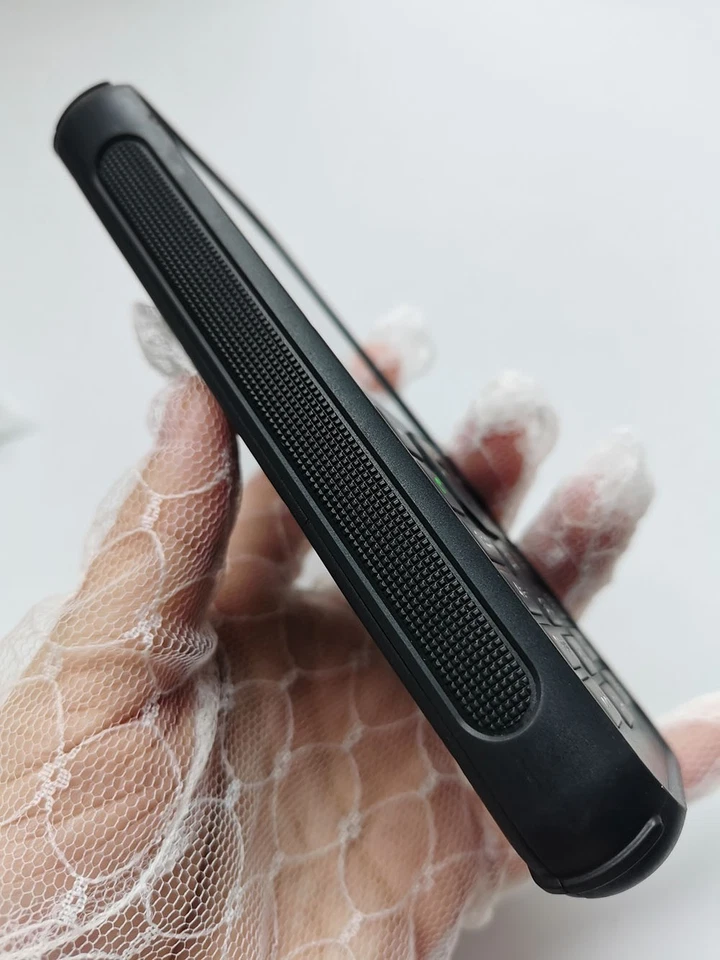 Caterpillar CAT B40 Single SIM 64MB+128MB Black Unlocked  4G GSM Rugged Phone - Image 3 of 4