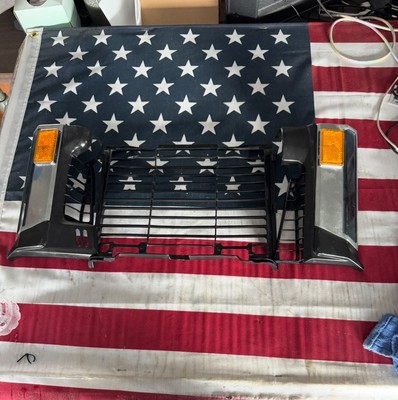 Honda Magna V65 Radiator Covers (grille and side covers)
