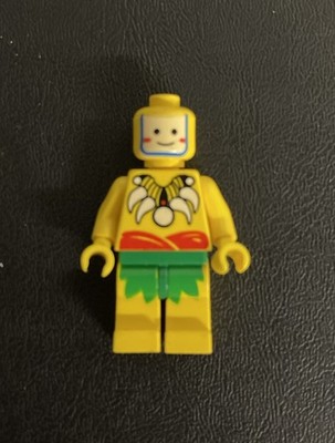 Lego Pirates I Islanders Set pi068 Islander, King Kahuka Figure 1994, No Helmet