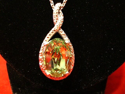 Karis Jewelry Stainless Steel Faux Peridot Stone Pendant Necklace on 20'' Chain