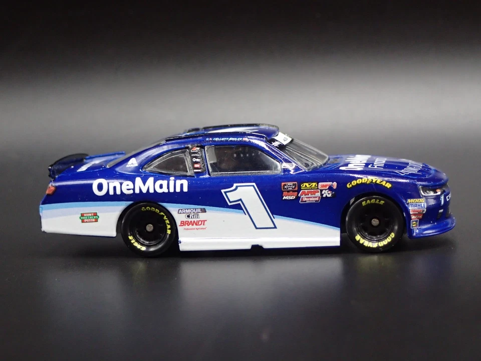 2018 Chevy Chevrolet Camaro Uno Principale Sadler Nascar 1:64 Modello Auto - Immagine 3 di 4
