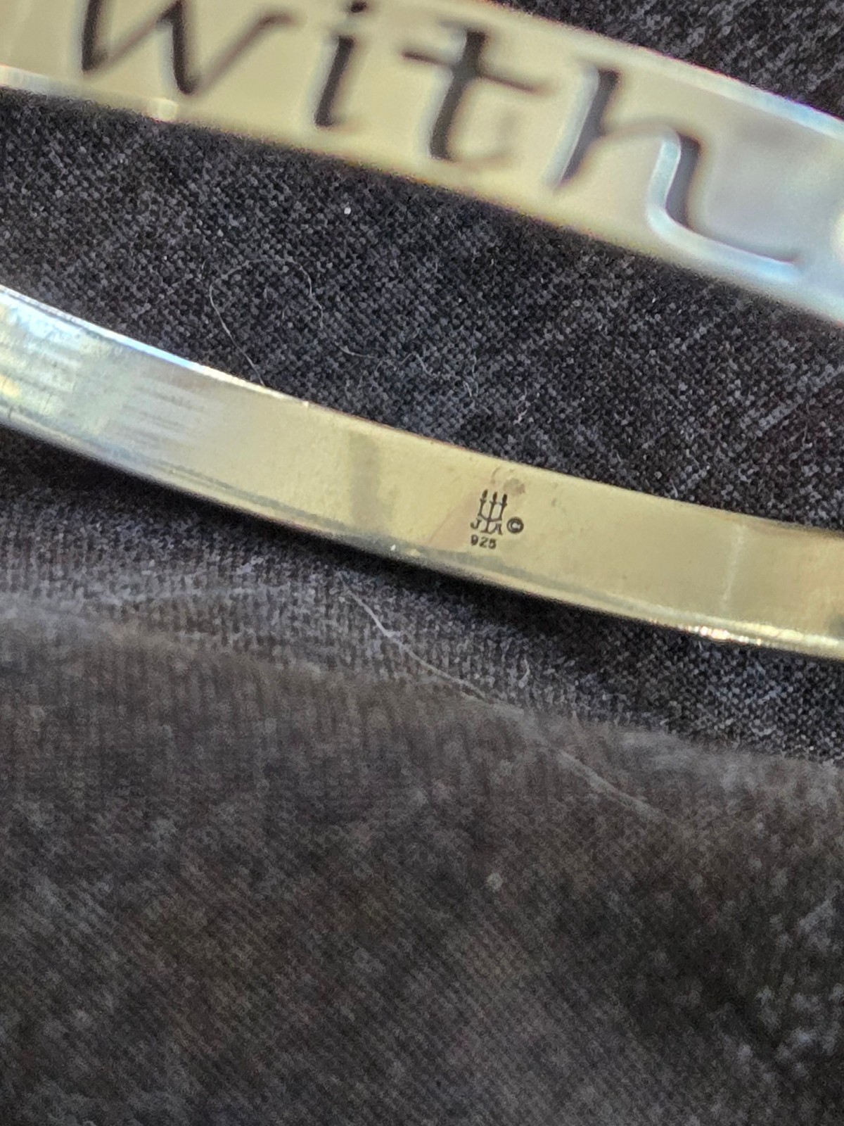 James Avery Silver Scripture Bracelet Matthew 28:… - image 6