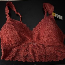 NWT No Boundaries Lace Convertible Bralette SZ Medium Lightly Padded Cups