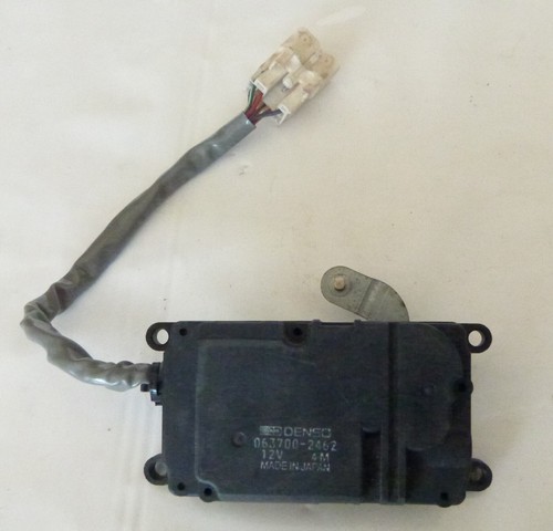 Werkstattauflösung:Oldtimer-Steuerklappe Honda Civic 063700-2462--12V.Ansehen