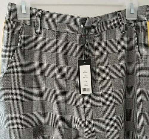 Romeo And Juliet Couture Slacks - Picture 4 of 4