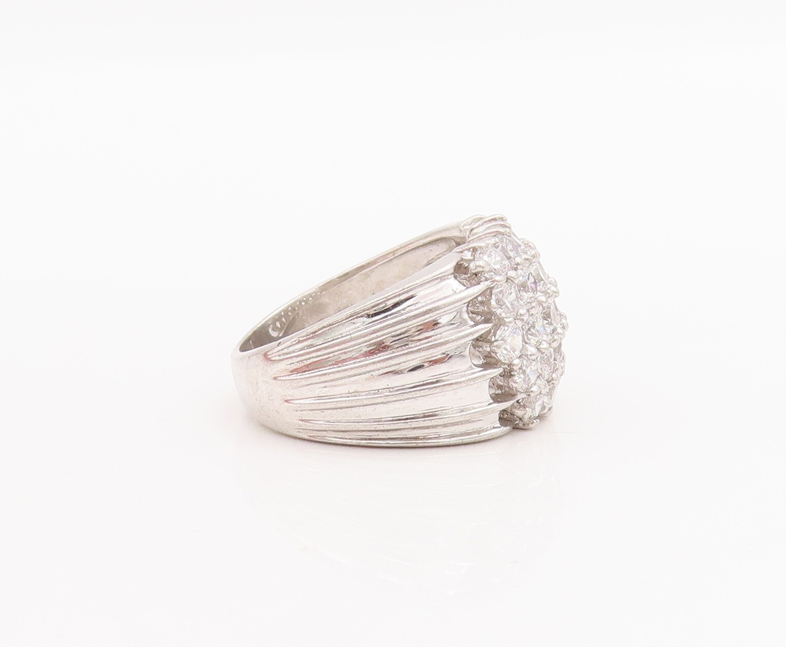 925 Sterling Silver Vintage Ring Solid Domed Groo… - image 3