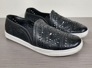 earth tayberry sneakers