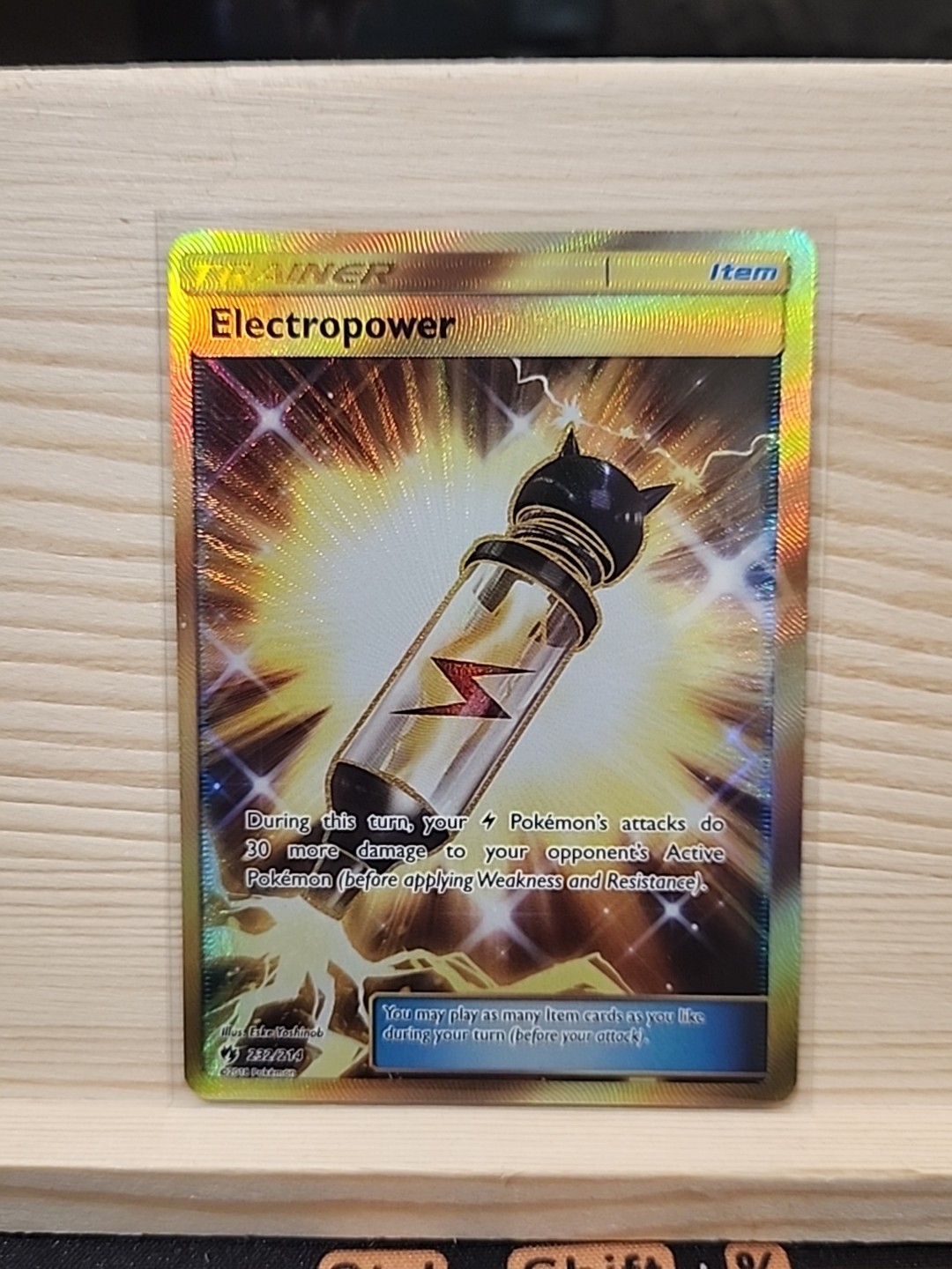 Electropower 232/214 Sm-Lost Thunder Holo Card NM Condition