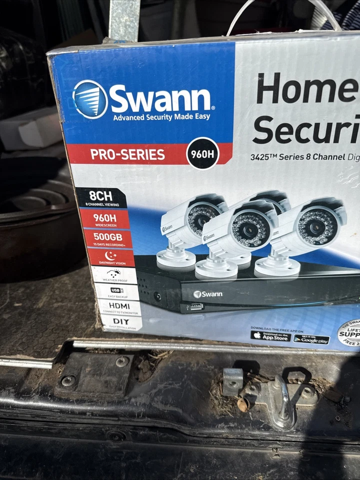 NEW Swann 960H Pro Series Security System 8 Channel Digital Video Recorder - Image 2 of 3