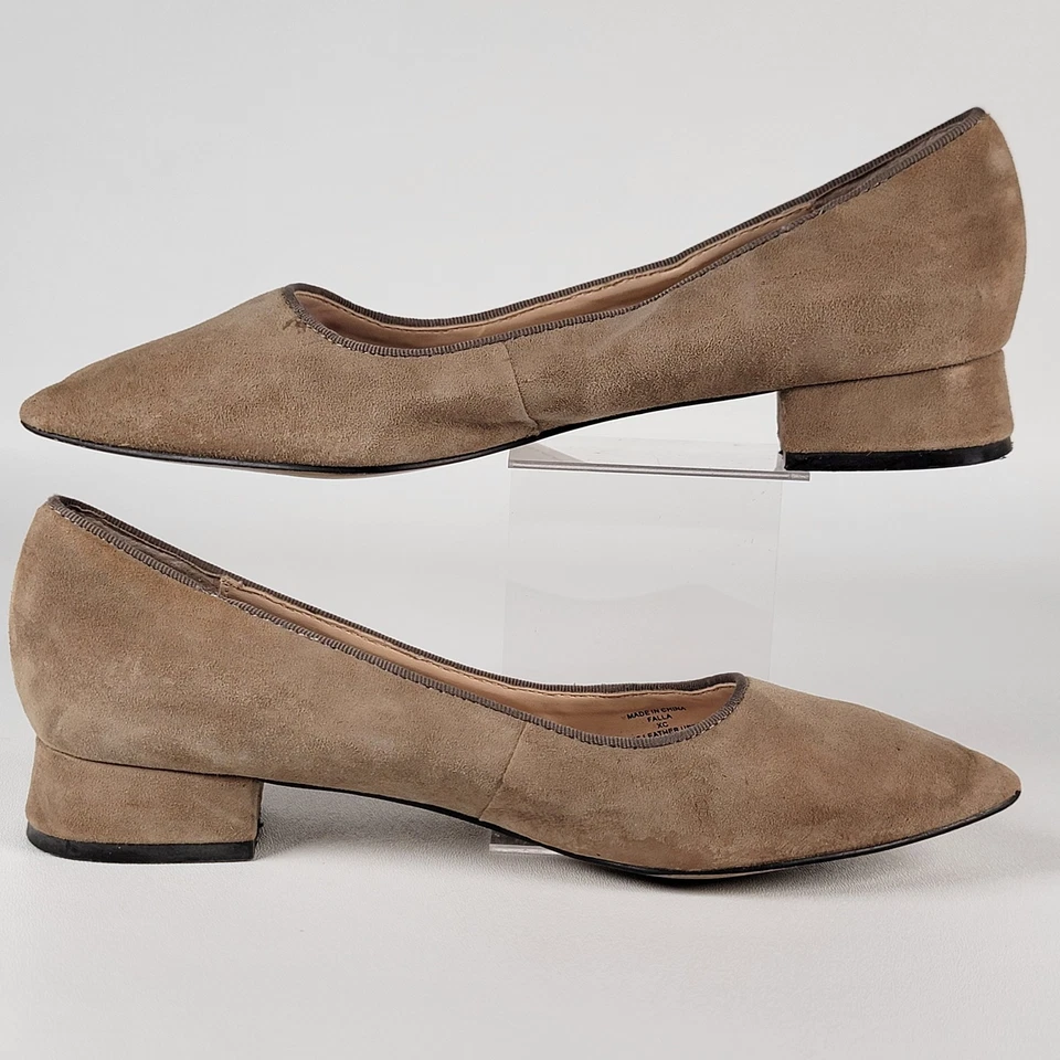 Adrienne Vittadini  Women’s Size 7M Suede Tan Shoes - Image 4 of 4