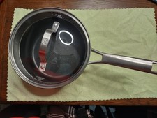 Calphalon Classic 2.5 Qt Hard Anodized Saucepan Gray 87025 Nonstick With Lid