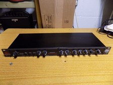 DBX 286A Microphone Pre-Amp Channel Strip (Compressor, De-Esser, Gate, Limiter)