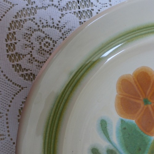 4 Vintage Franciscan FLORAL USA Rim Shape SALAD Plates FLOWER POWER Earthenware - Picture 5 of 6